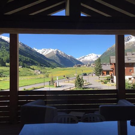 Cronox Vinecc Aparthotel Livigno Exteriör bild
